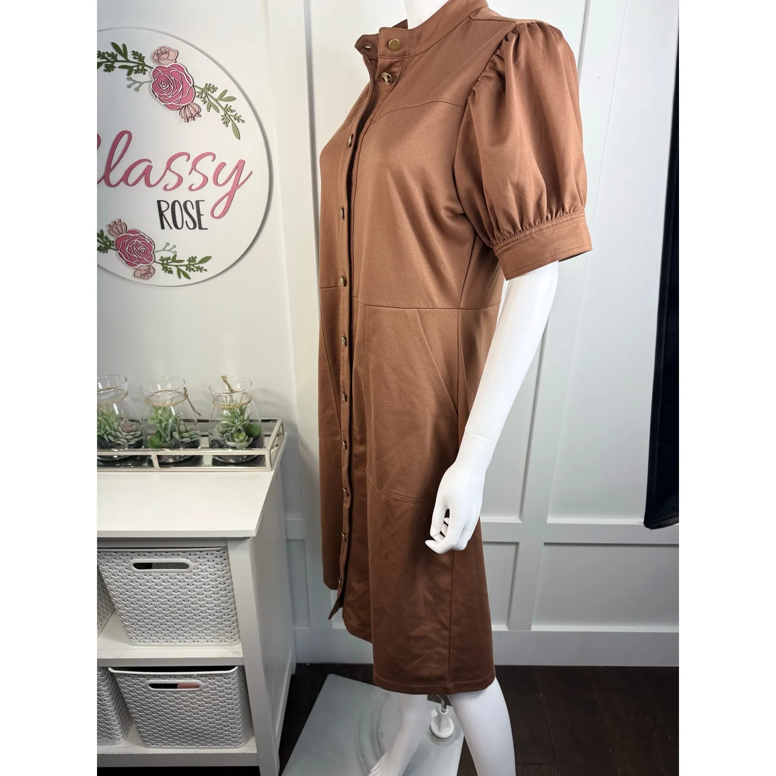 Beautiful Downeast Dress Size L - Image 2