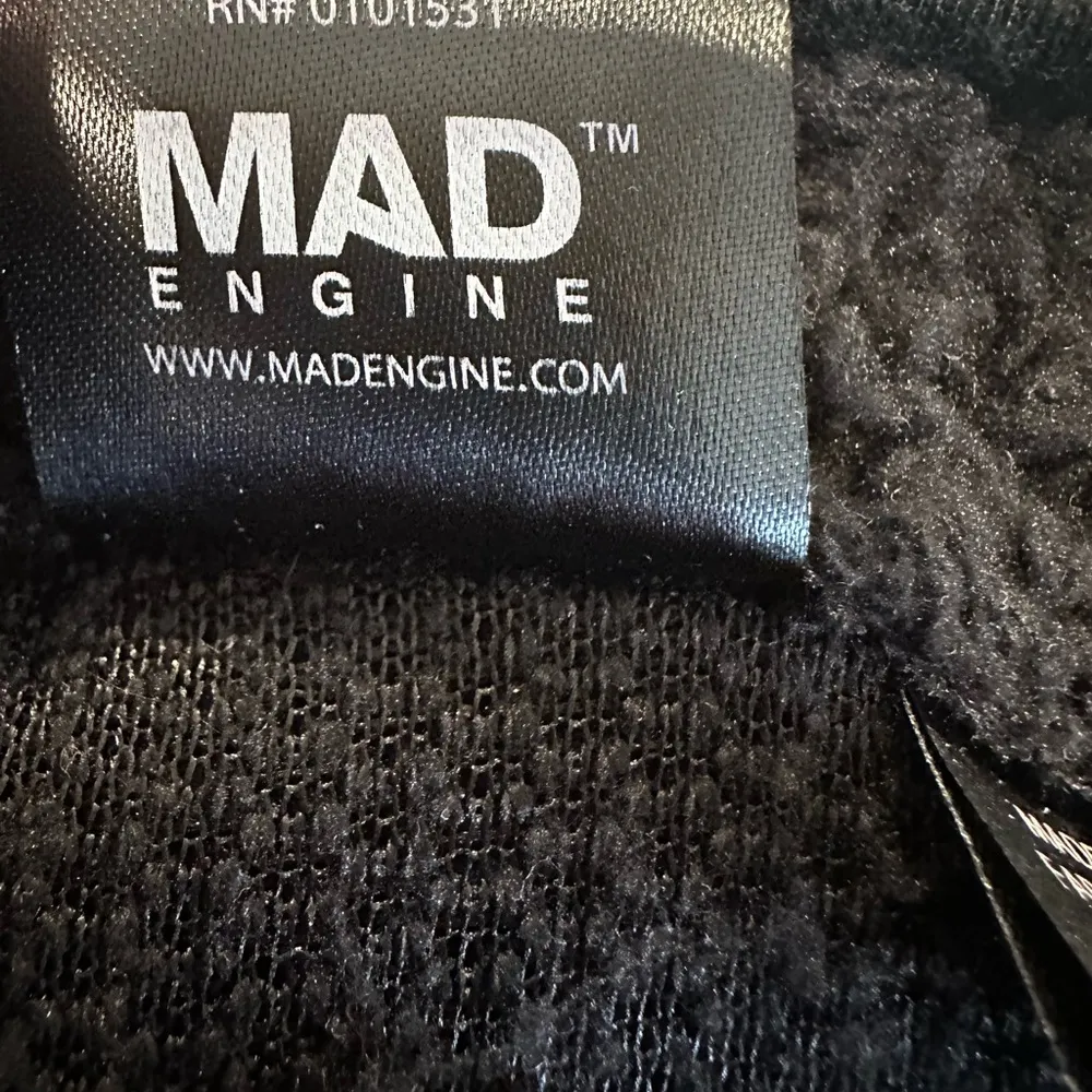 Disney Nightmare  Before  Christmas Sz: XL Jack Skellington  Black Fuzzy Sweater - Image 6