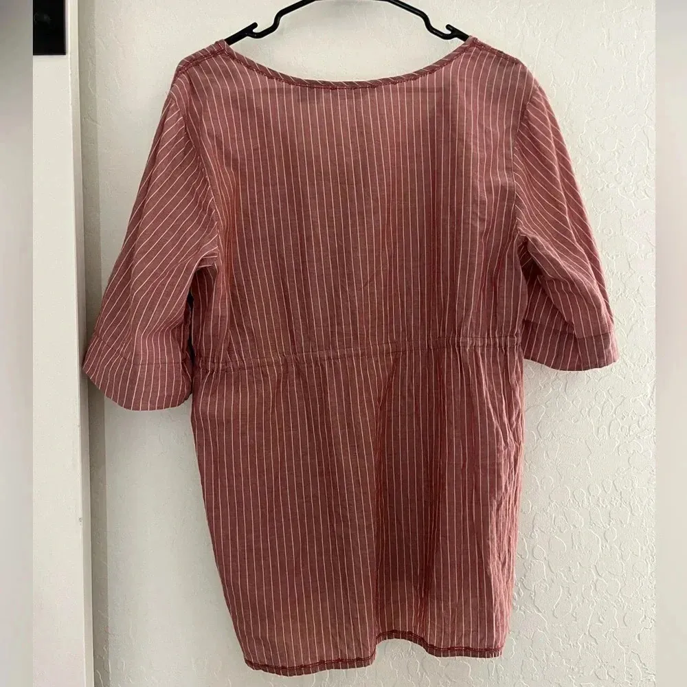 Eddie Bauer Women Pinstripe Short Sleeve Scoop Neck Side Slit Cotton Tunic Top M - Image 2