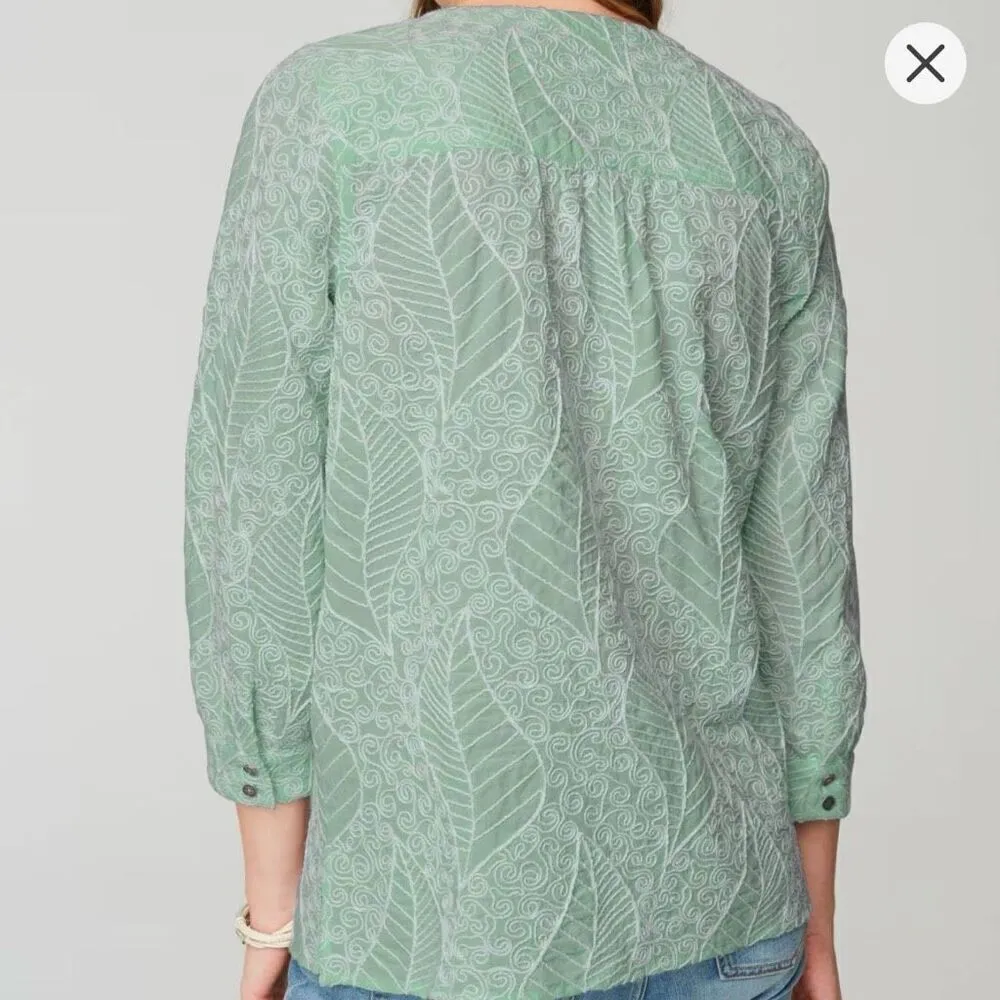 J.Jill aline notch neck popover top embroidered size xsp Green - Image 3