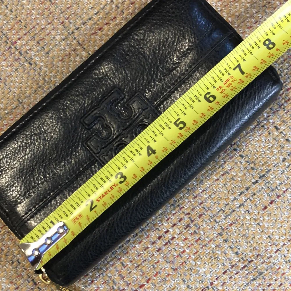 TORY BURCH Black Tumbled Leather Full Zip Continental Wallet - Image 11