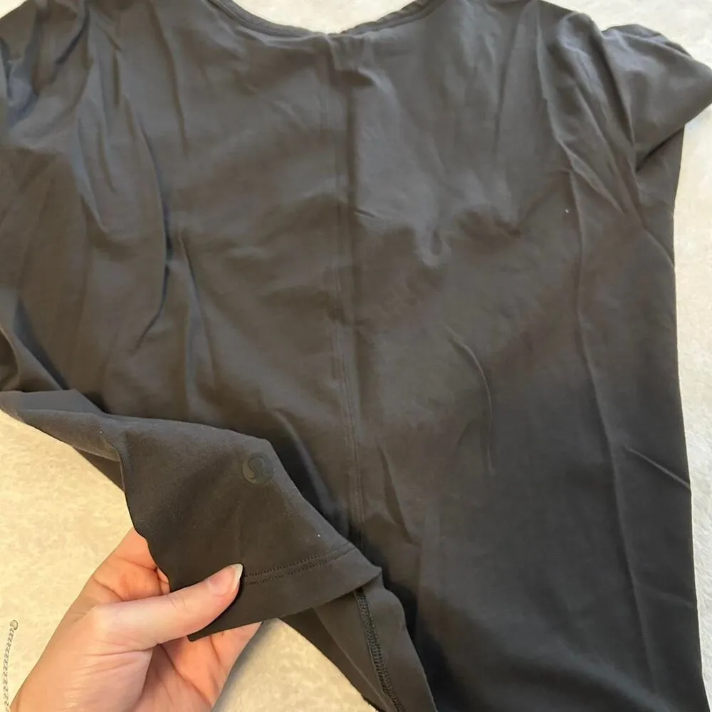 Lululemon  Women's Grey Top - Image 2