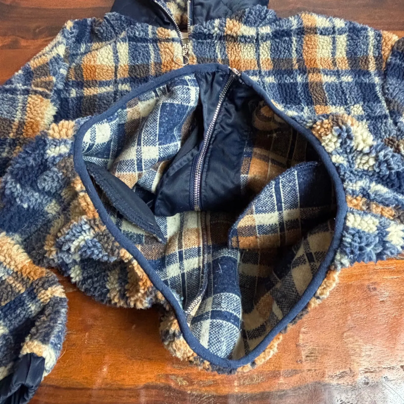 Altard State Plaid Sherpa Fleece Cropped Hooded Jacket Women's Small Navy Orange - Image 2