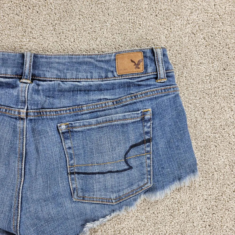 American Eagle Women Cutoff  Jean Shorts 4 Blue Stretch Denim Floral Embroidered - Image 4