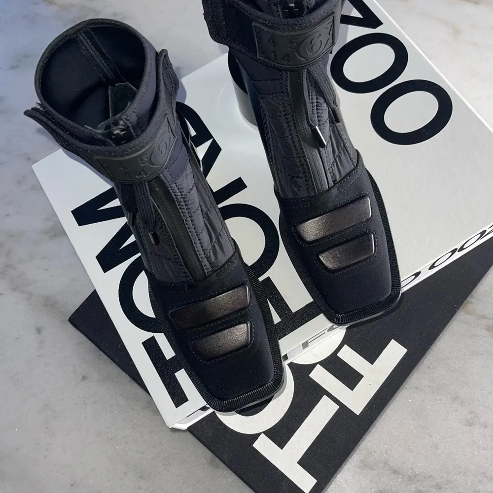 New MM6 Maison Margiela Black Moto Boots Size 5 - Image 6