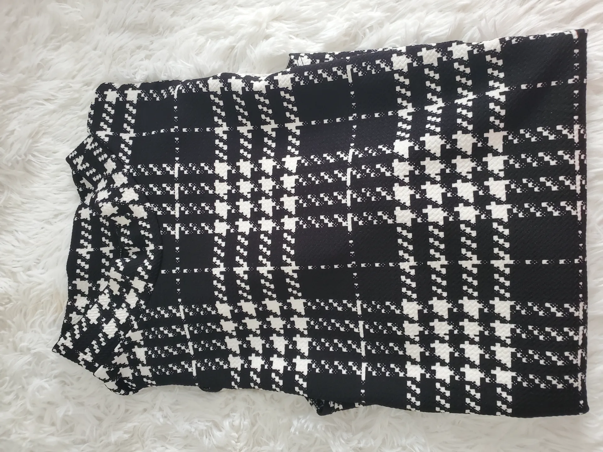 SHEIN Women's Plus Size Black and White Plaid Size 3XL Bodysuit - Image 7