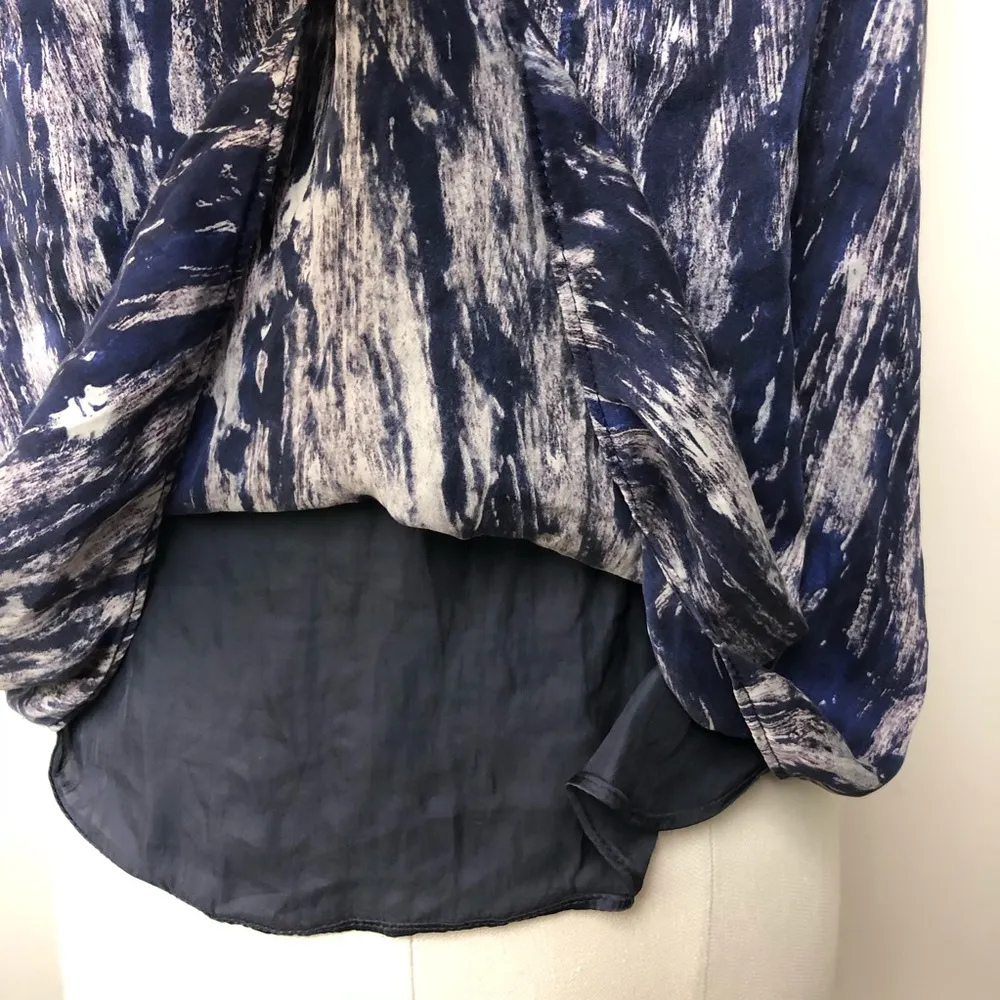 Theyskens’ Theory Buci Open Back Silk Top - Image 5