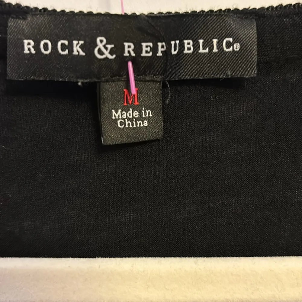 ROCK & REPUBLIC BLACK BLOUSE WITH SILVER AROUND NECK AND DOWN FRONT - Image 3