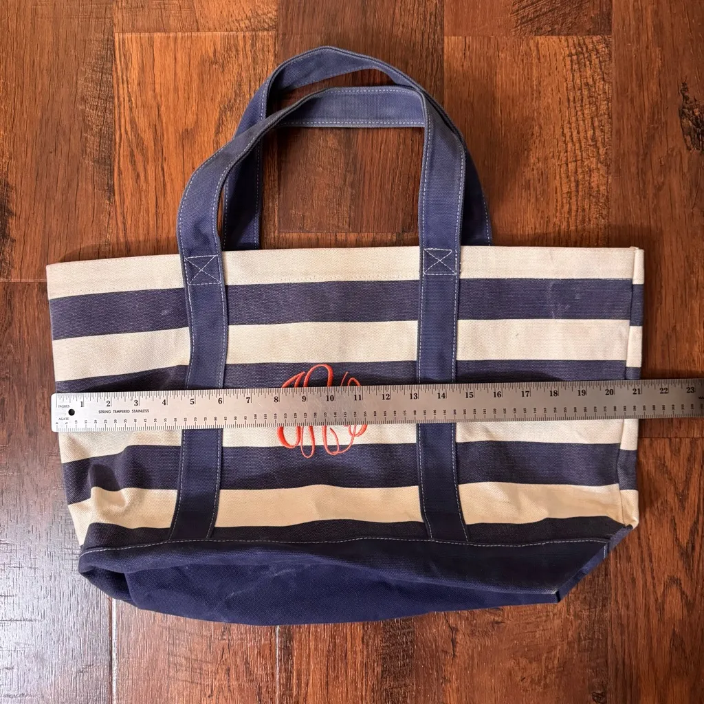 Large tote bag, embroidered monogram “JLA,” unisex Blue - Image 6