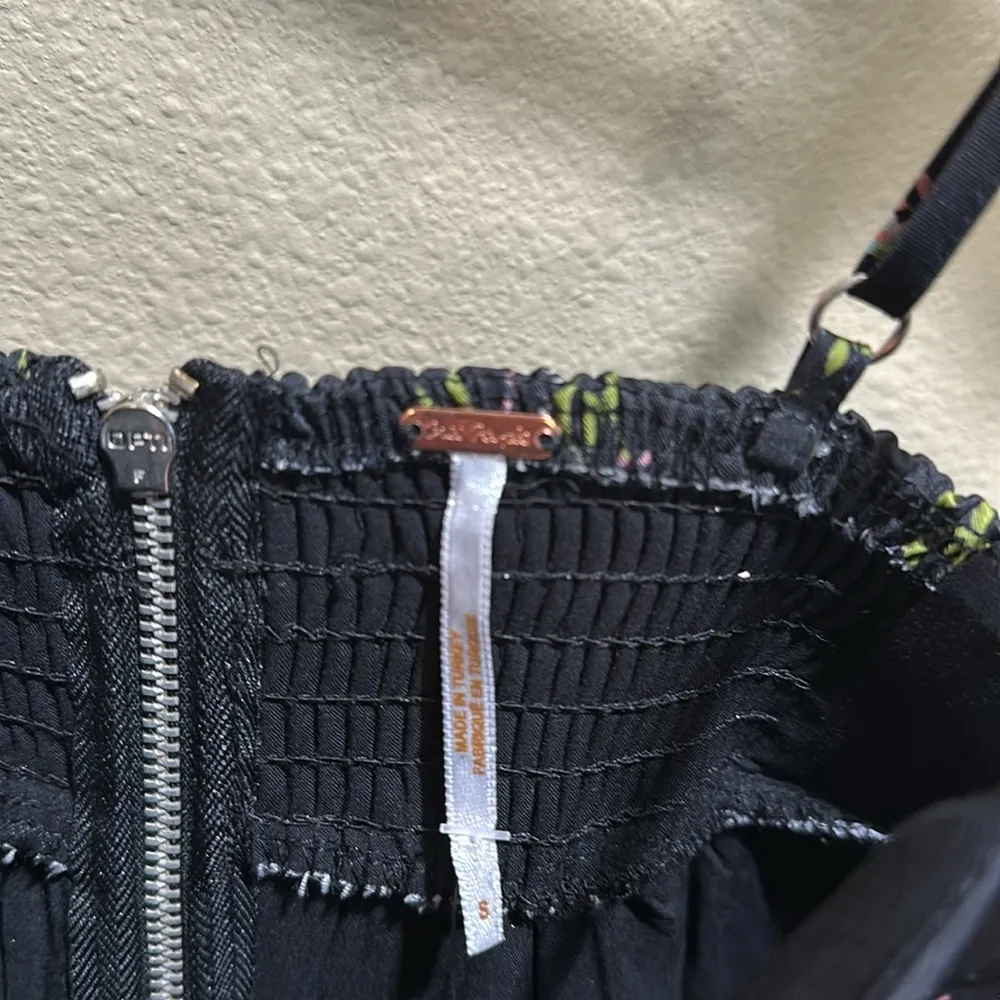 NWT Free People size small in A Bubble Mini Dress in Black - Image 5