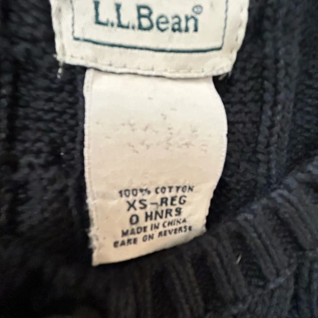 Black LL Bean S Swirl Cable Knit Sweater Size XS - Image 3