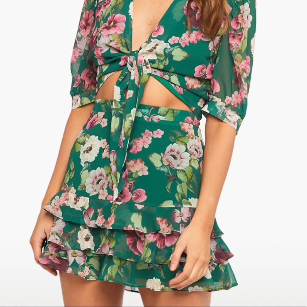 RAH RAH SKIRT IN GRPHC FLRL - Image 7