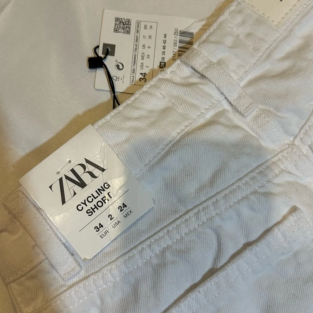 Zara denim shorts in white - Image 4