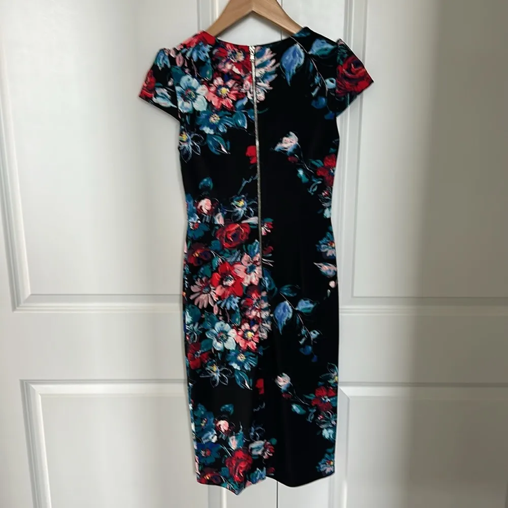 Betsey Johnson Black Floral Midi Dress - Image 4