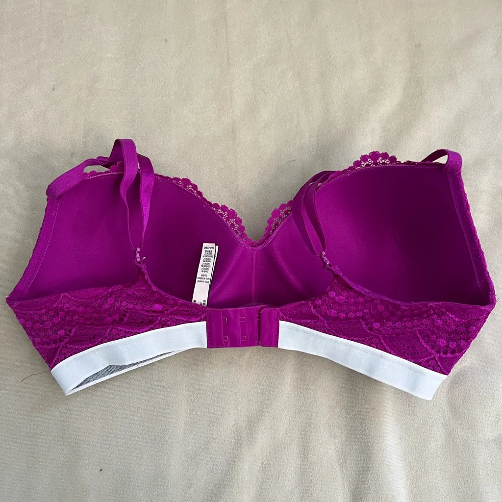 🌸 Victoria’s Secret Lace Bralette – Wireless – Hot Pink – Size 36D 🌸 - Image 2