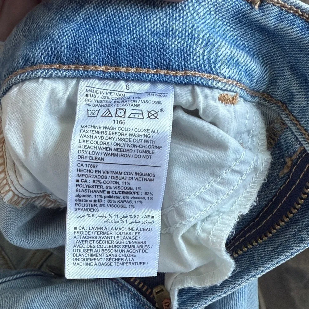 OLD‎ NAVY Womens Rockstar Super Skinny Mid Rise Jeans Light Wash Size 6 - Image 3