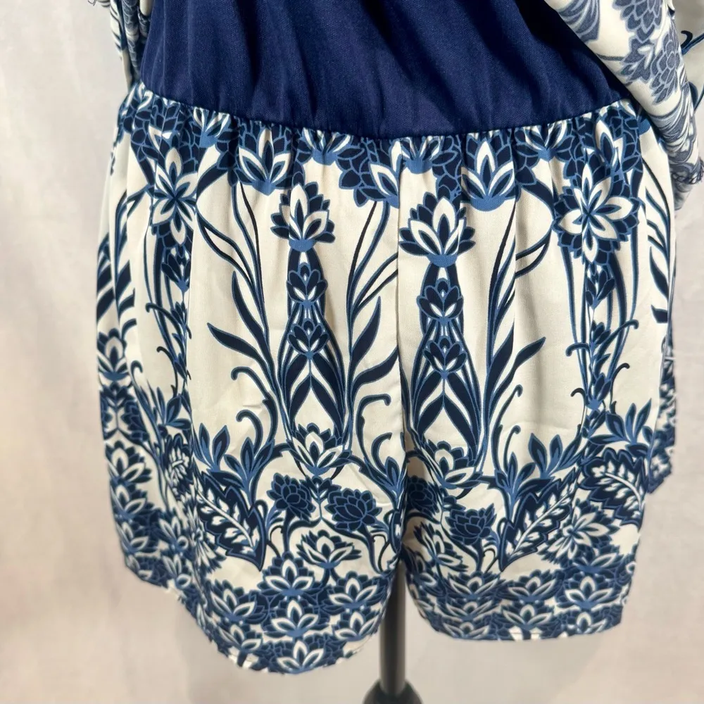 Nordstrom Dee Elle blue and white halter racerback romper size medium NWOT - Image 5