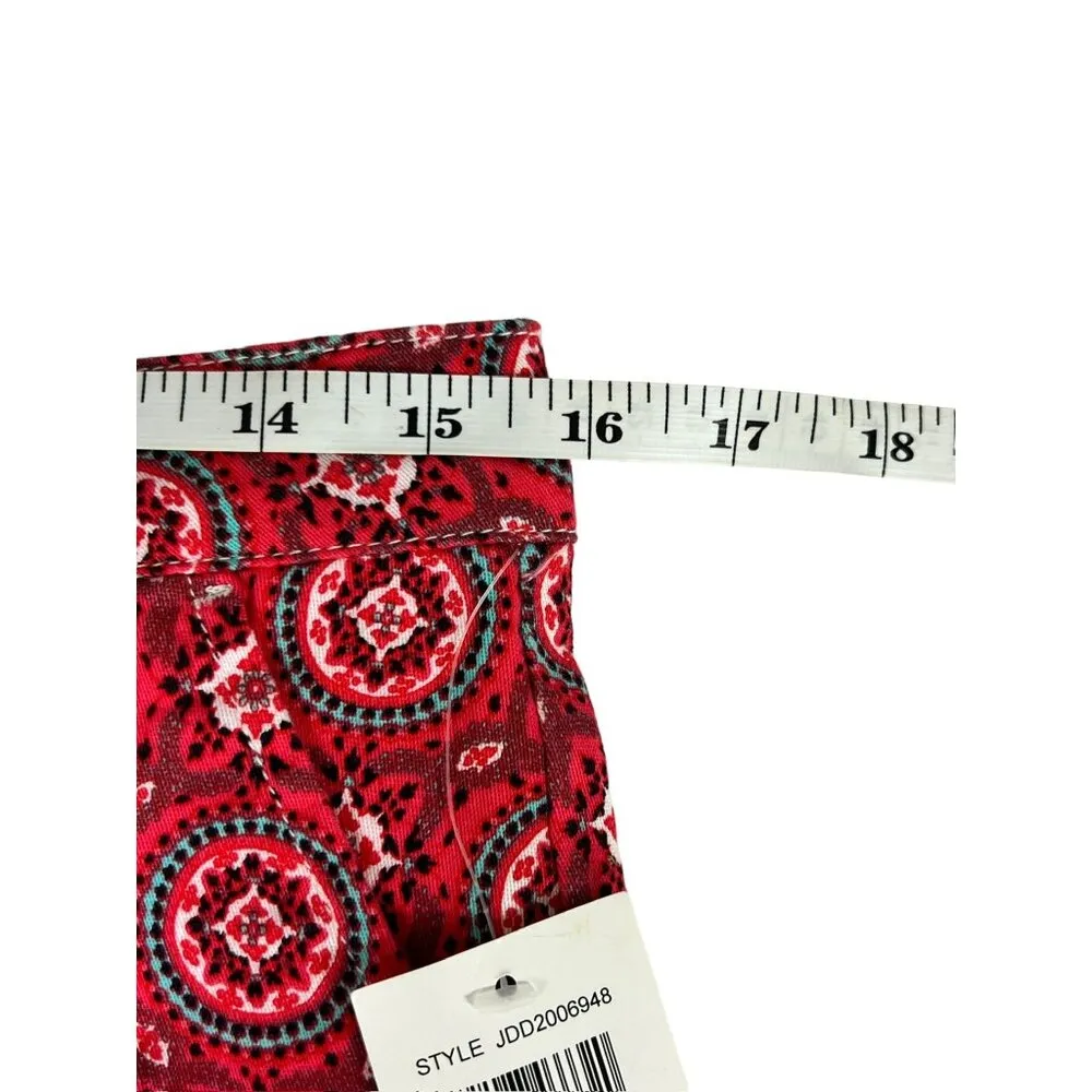 Bebop Women's Short Pink & White Designed Shorts - Image 5