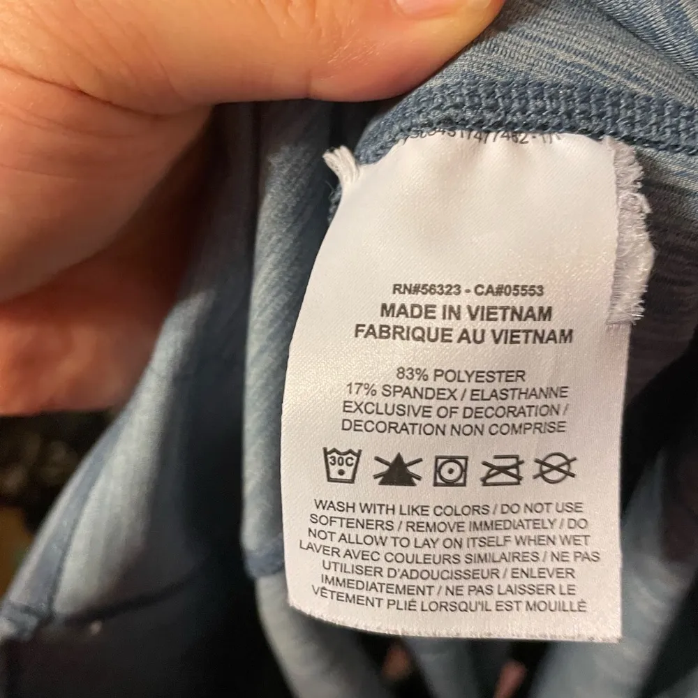 NIKE WOMENS TRAINING SHORTS - Image 3