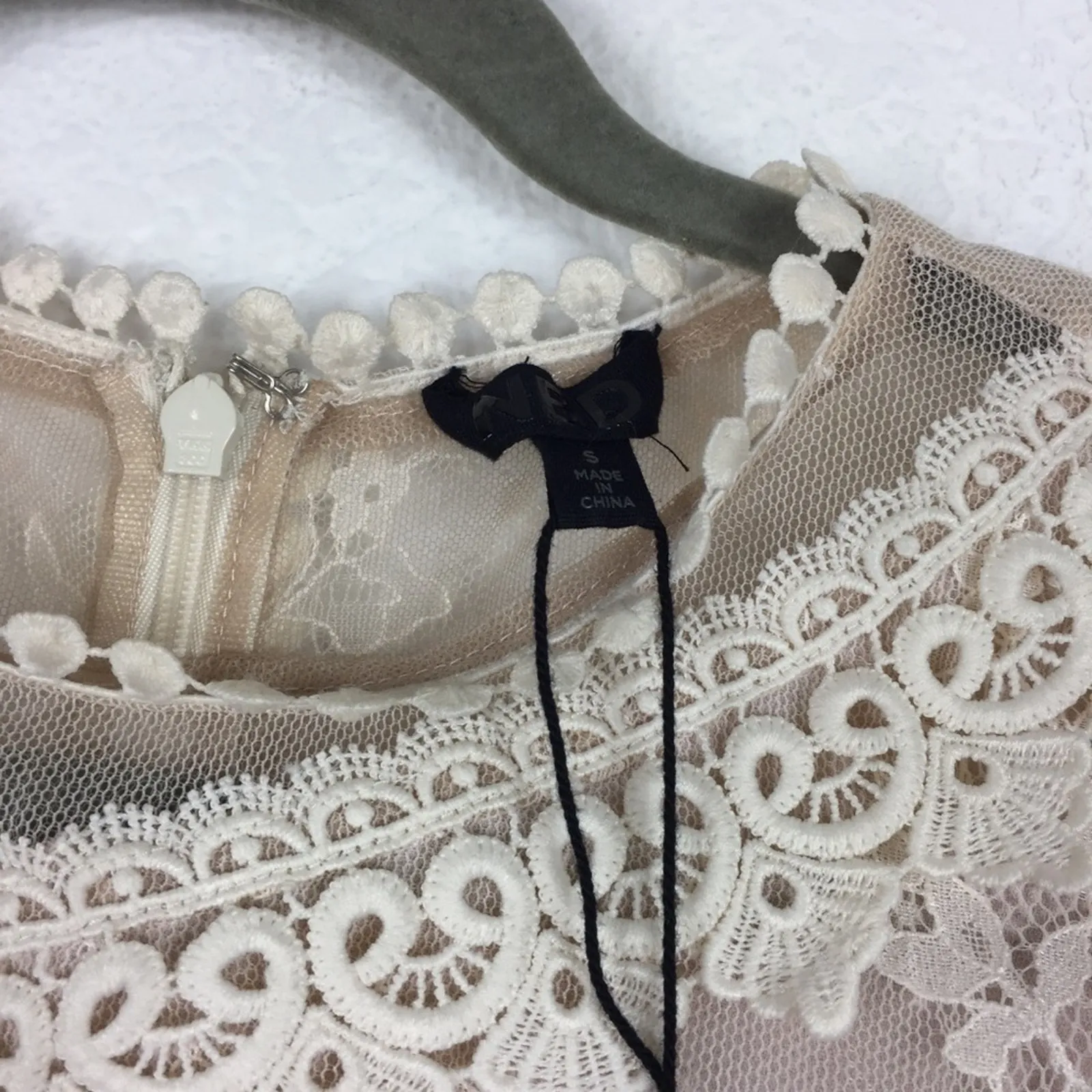 Revolve NBD Karina Cream Lace Cut Out One Sleeve Cocktail Dress Small NWT Bridal - Image 5