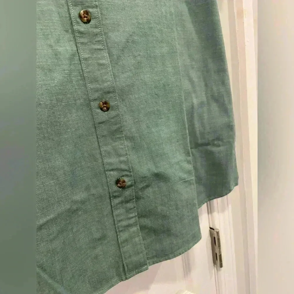 NWOT L.L. Bean Size L Sage Green Stretch Cotton Short Sleeve Button Down Shirt Size L - Image 4