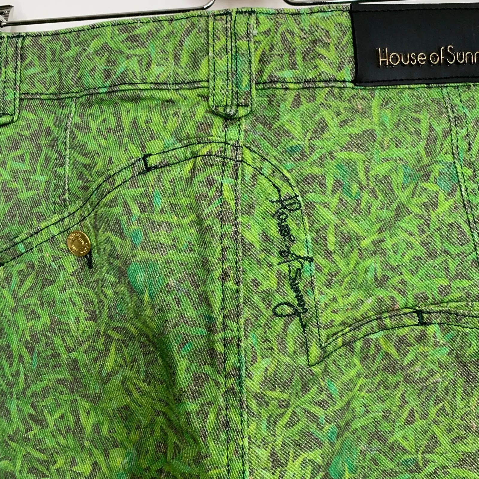 House of Sunny London Fields Jessie Straight Leg Grass Print Jeans Womens US4 Green Size 4 - Image 11