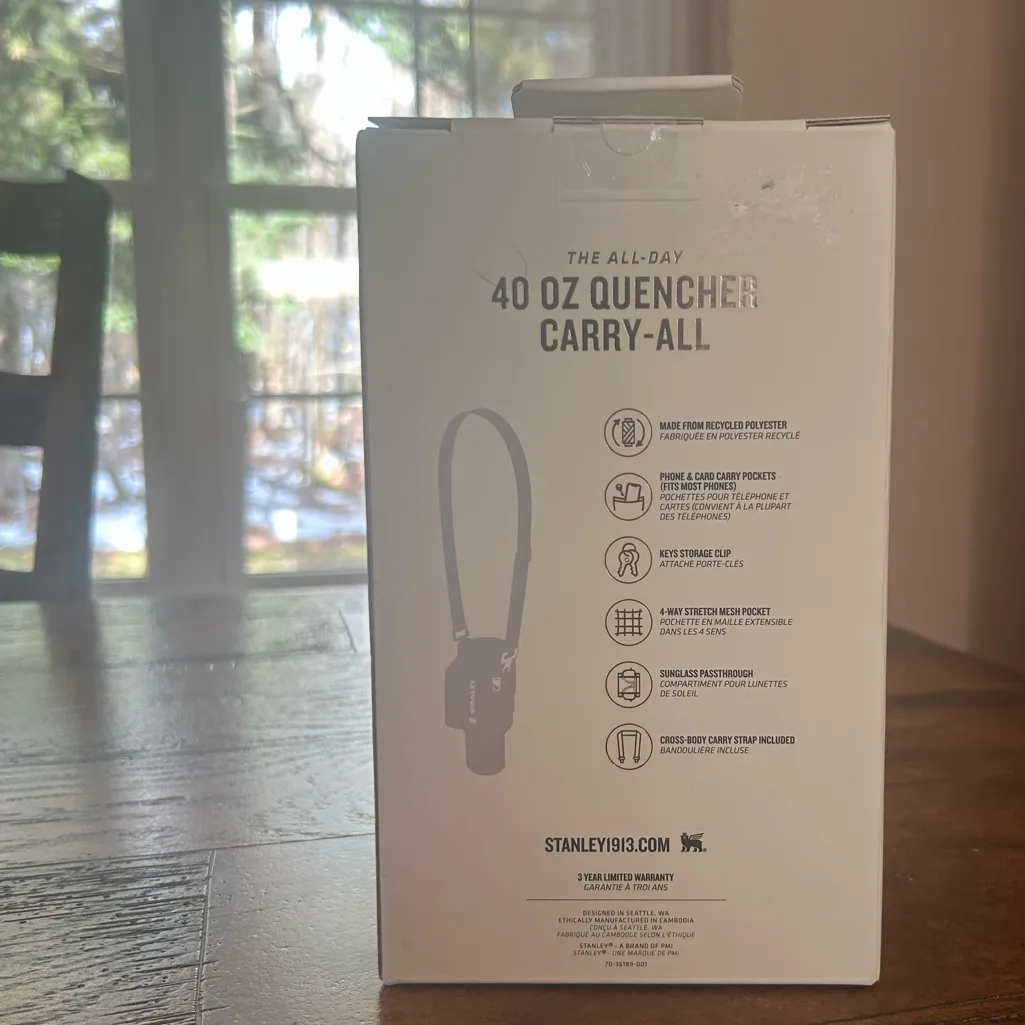 Stanley 40 oz Quencher Carry - Image 3