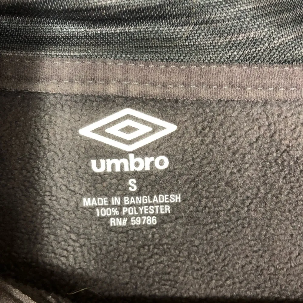 Umbro  gray‎ pullover - Image 4