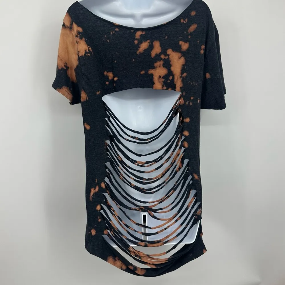 Johnny Cash Custom Bleach Splatter Graphic Tee Size Medium Cut Open Back Design Gray - Image 2