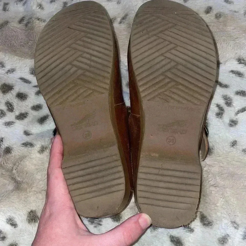 Dansko  Nursing Clogs - Image 5