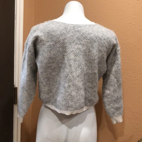 Club Monaco gray cropped sweater - Image 3