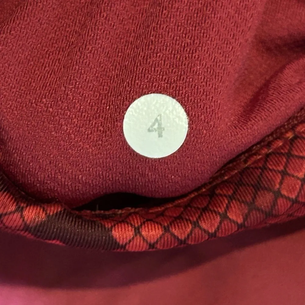 Lululemon  Cranberry Pace Rival Skirt 4 Regular - Image 4