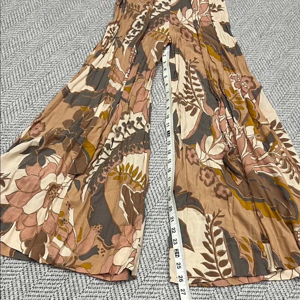 Vici GROOVY GIRL SUMMER Forest Hills Printed Wide Leg Floral Halter Jumpsuit - Image 7