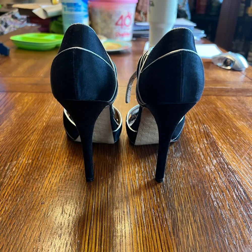 Betsey Johnson Black & Gold Peep Toe Heels Size 8 - Image 10