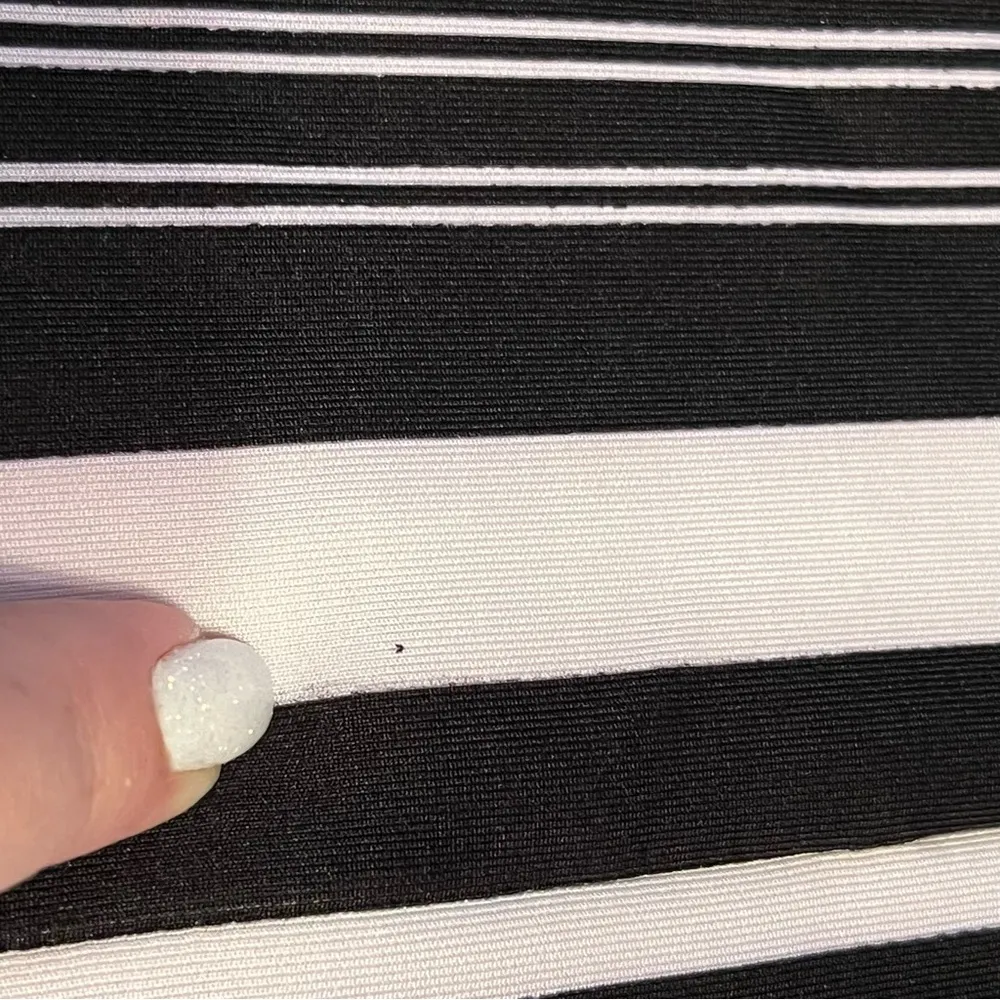 Forever 21 Womens Small Black White Stripe Skater Short Sleeve Dress Fit & Flare - Image 12