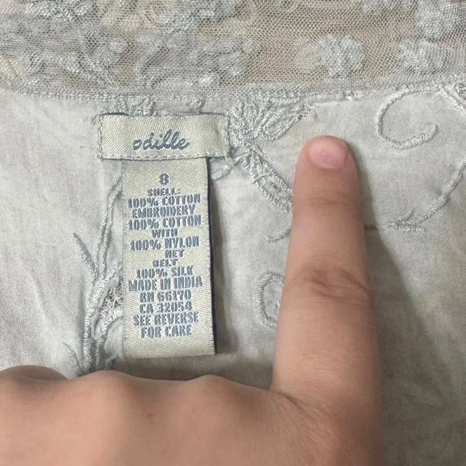 Odille by Anthropologie Embroidered Button Up Top Size 8 Silk and Cotton Blend - Image 8