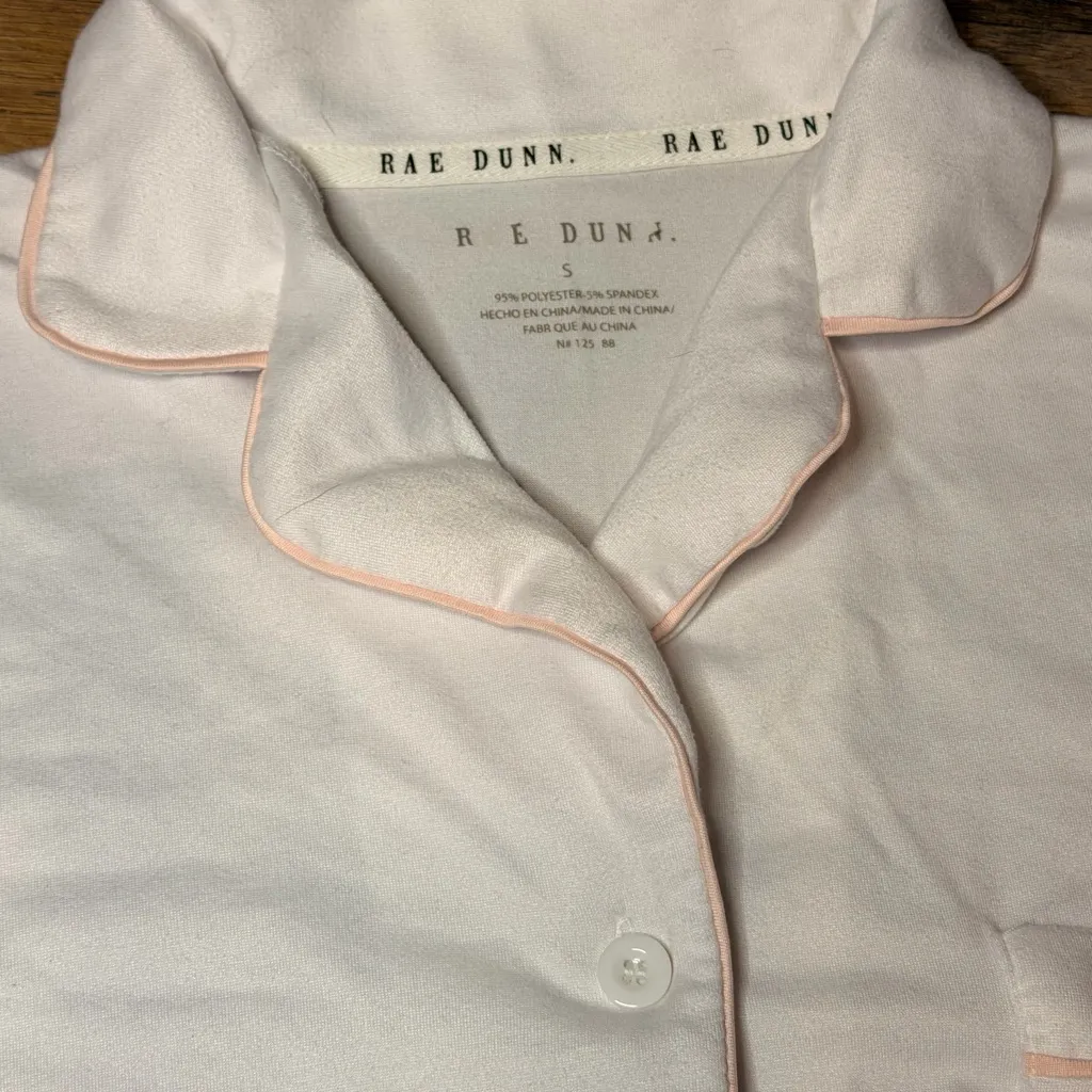 Rae Dunn Cream Bride embroidered sleep Shirt with Pink Accents size small new - Image 6