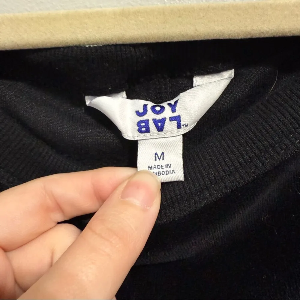 Joy Lab Black Velour Long Sleeve Sweatshirt Size Medium - Image 2