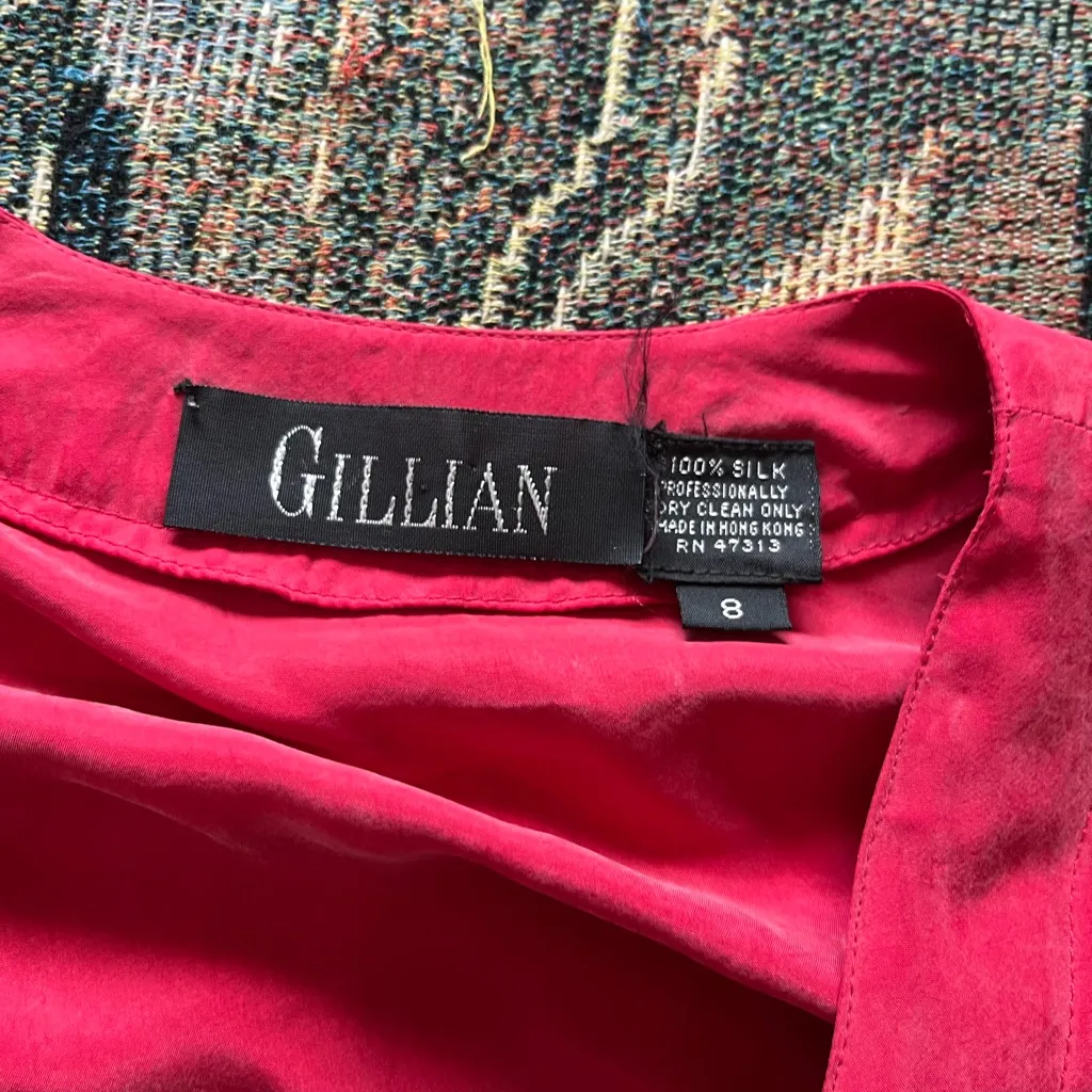 Vintage Gillian Red Silk V - Image 14