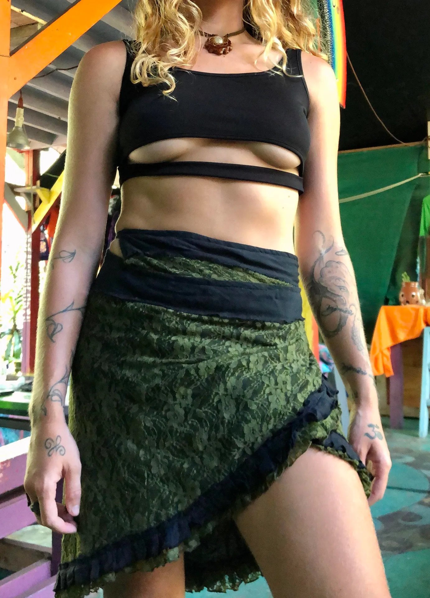 Sexy Crop Top Underboob - Image 2