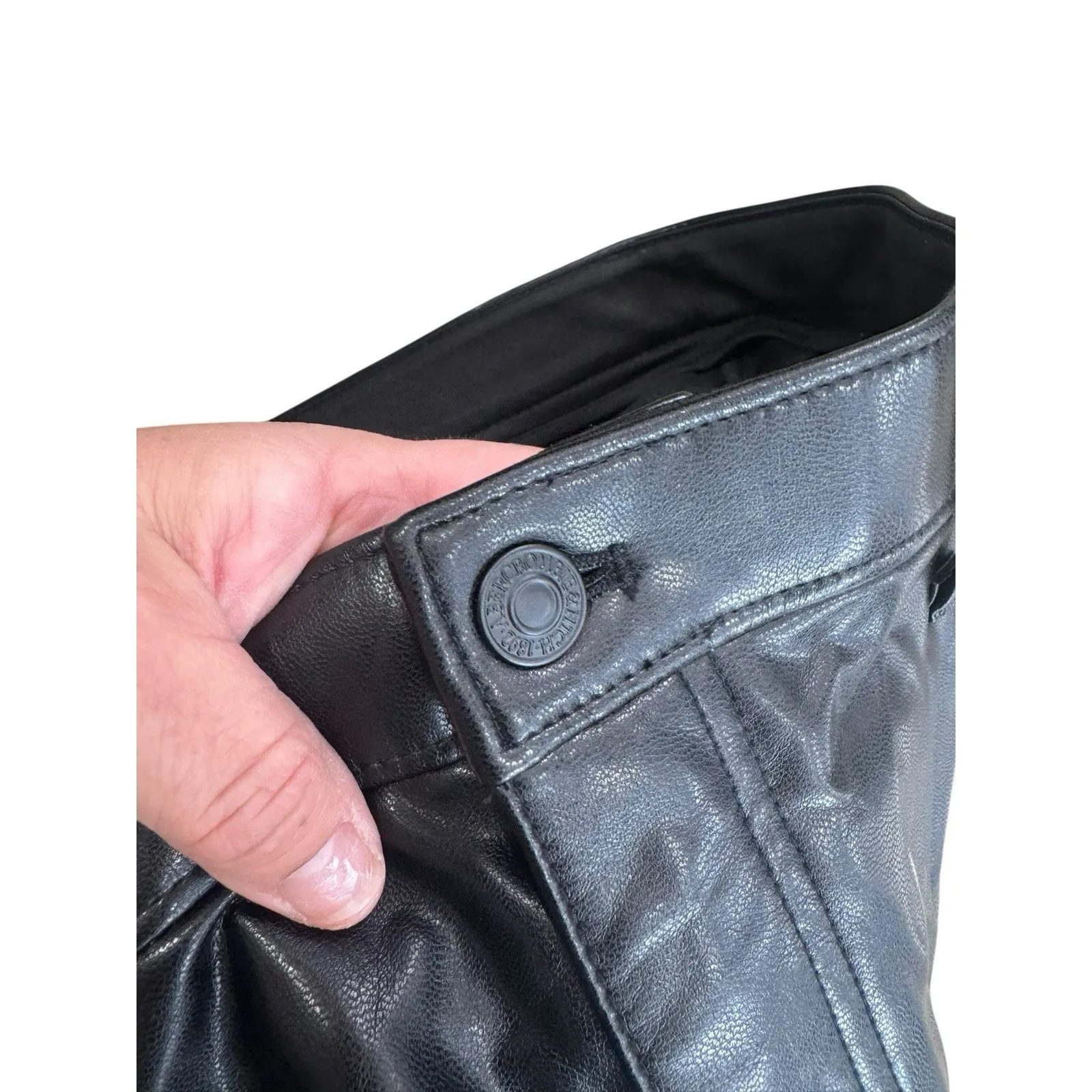 Abercrombie & Fitch The 90’s Straight Ultra High Rise Faux Leather Pants size 32 - Image 5