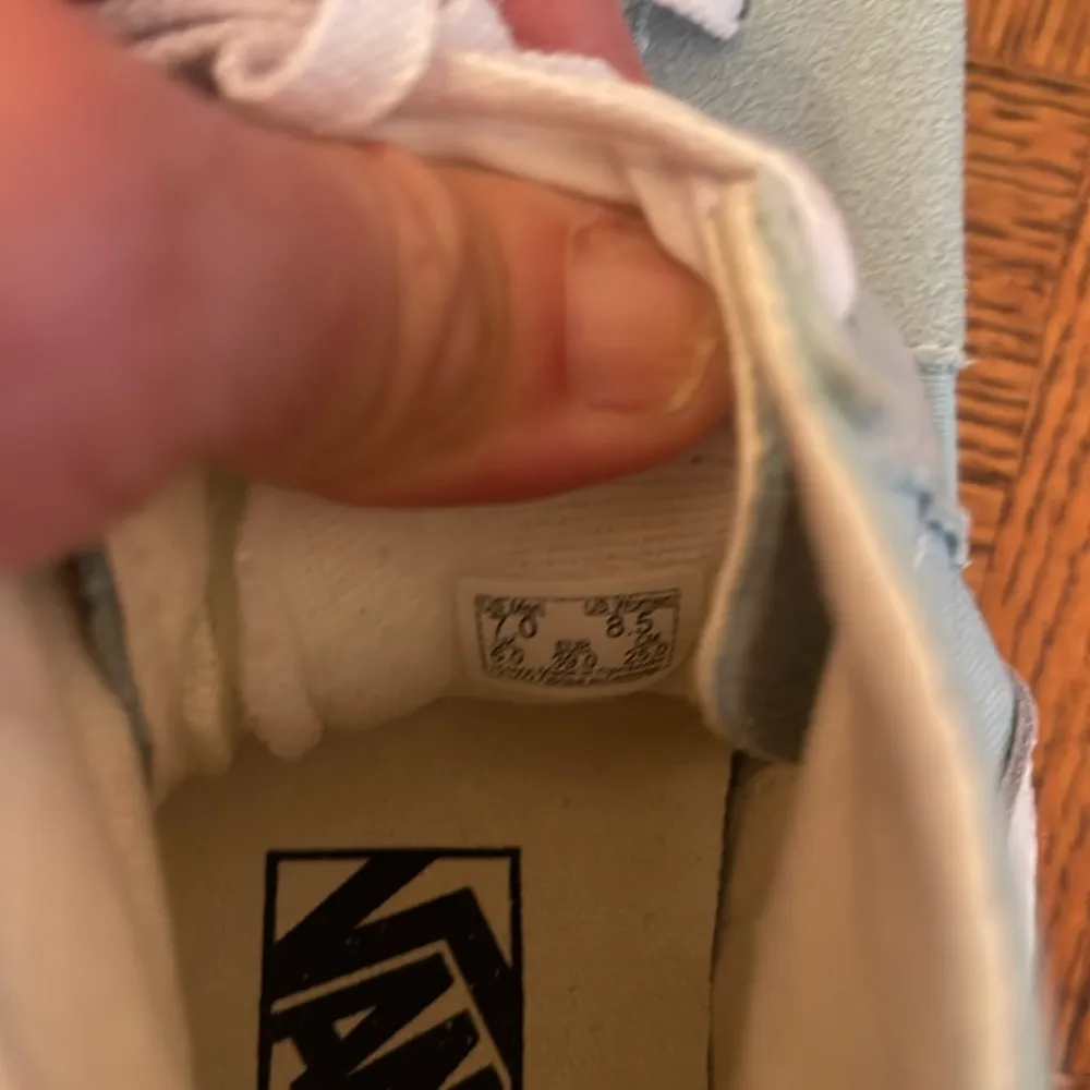 Vans High-Top Sneakers size 8.5 - Image 7