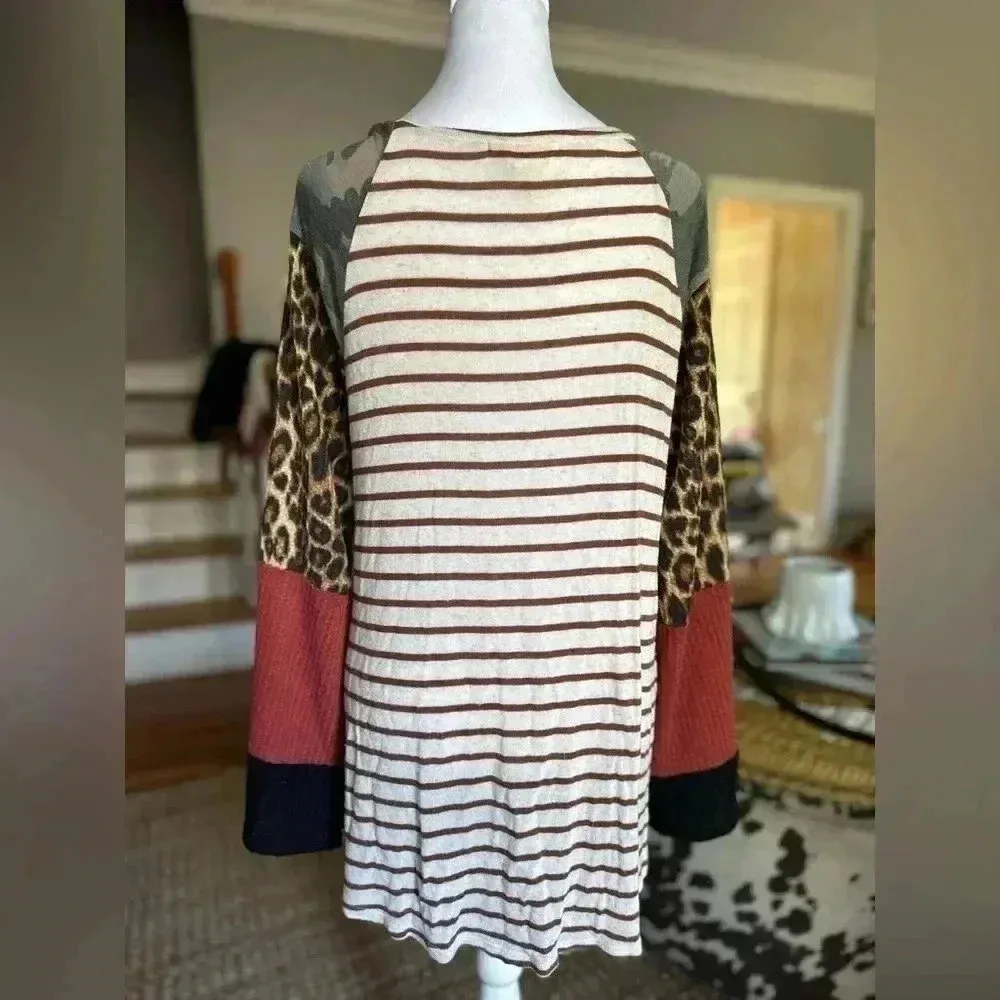 Fantastic Fawn flowy shirt - Image 3