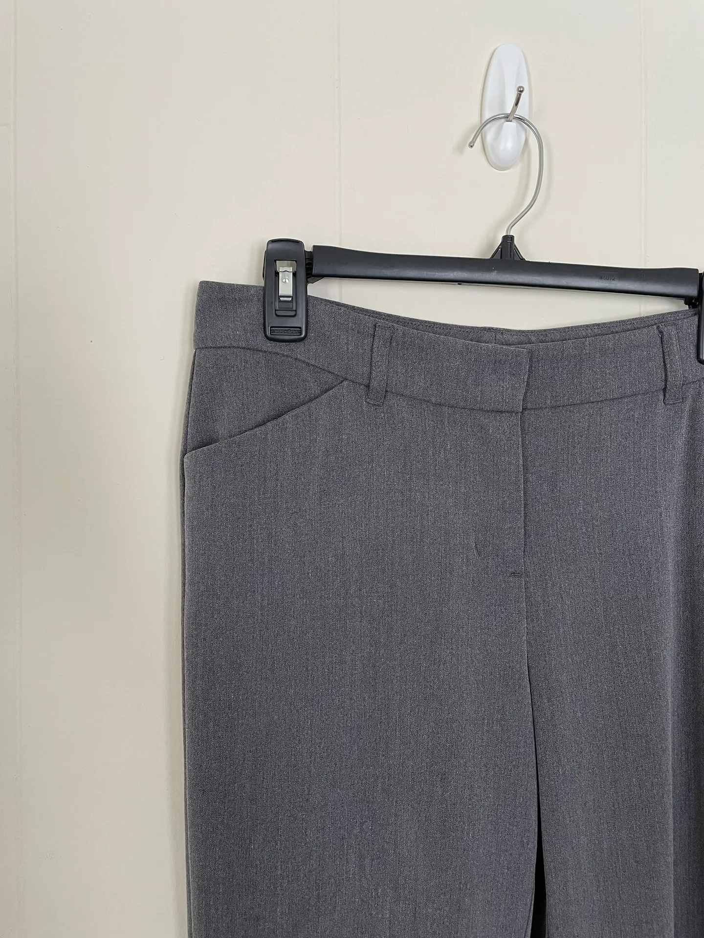 Maurices Grey Dress Pants Slacks Trousers Size 3/4 REG workwear Career - Image 3