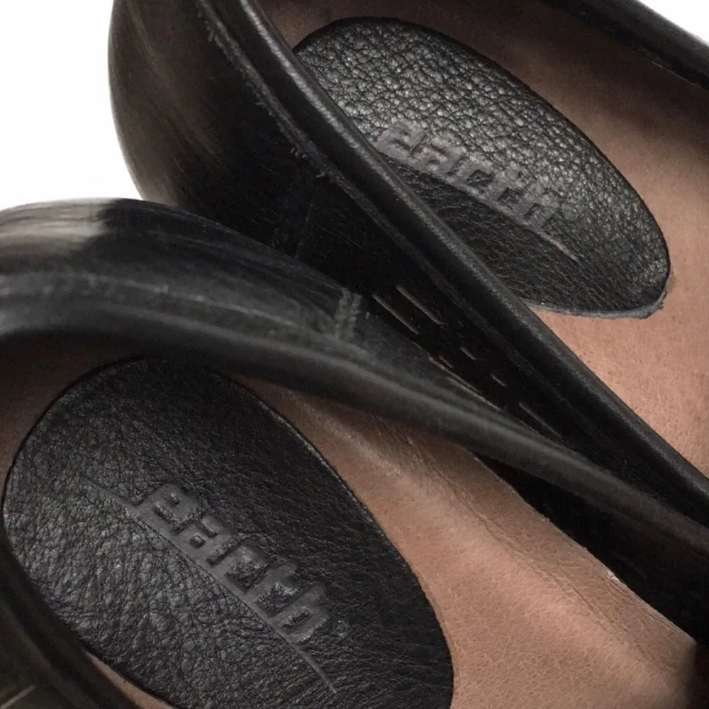 EUC Earth Brand leather shoes Size 6.5 - Image 3