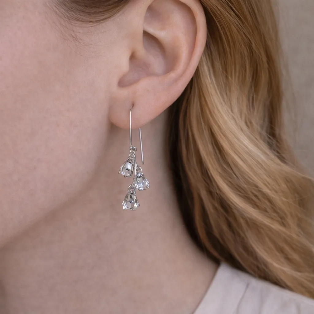 Designer Theresa Applegate Milkweed Blossom Flower Lily Drop Earrings Silver - Image 2