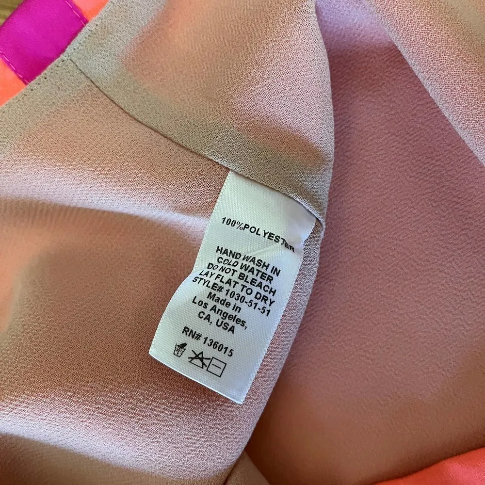 NWT  Sporty Twiggy Neon Salmon Pop Pink Sleeveless Barbiecore Mini Dress - Image 5