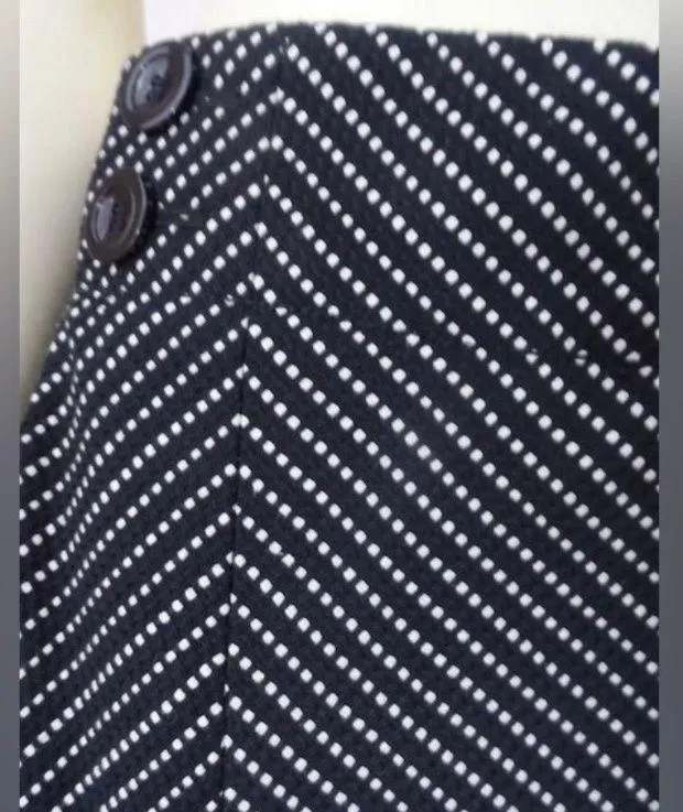 Ann Taylor Cotton Knit Short Straight Lined Skirt Button BLK/WH Side Zip SASSY - Image 8