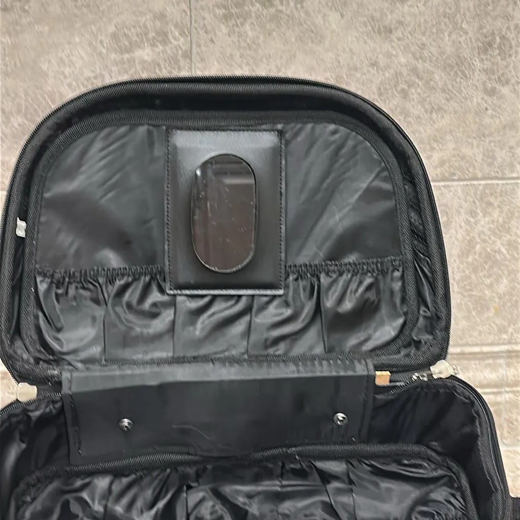 Rockland Luca Vergani Cosmetic Case NEW Pink Polka Dots Large Size - Image 9