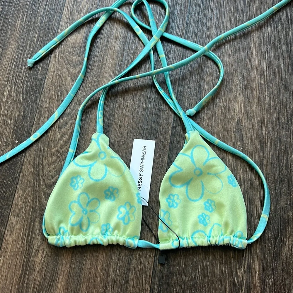 Nessy Swimwear Floral Reversibile Print Top - Image 3